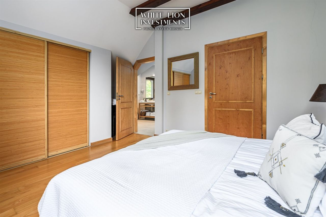 dom wolnostojący, 4 pokoje Glaznoty. Zdjęcie 17