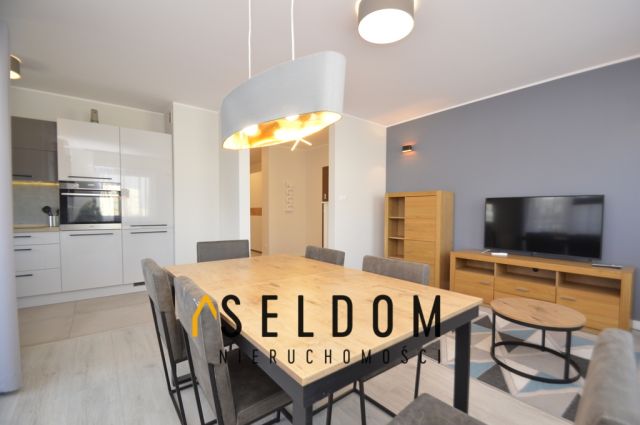 Mieszkanie 6-pokojowe Legnica, ul. Armii Krajowej. Zdjęcie 1