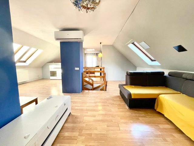 dom wolnostojący, 4 pokoje Piekary Śląskie Kozłowa Góra, ul. 1 Maja. Zdjęcie 3