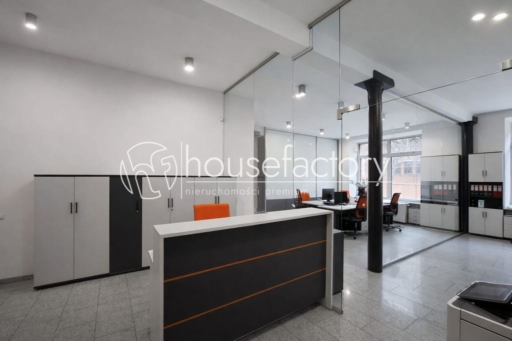 Biuro Łódź, ul. Tylna. Zdjęcie 1