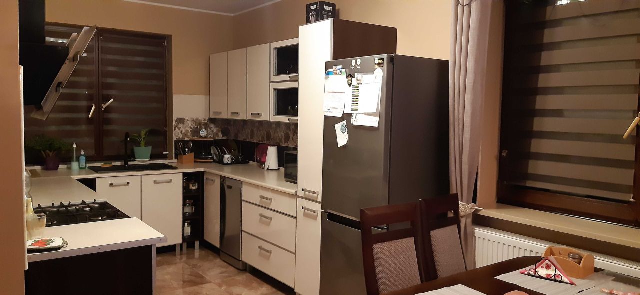 dom wolnostojący, 4 pokoje Bystrzyca Nowa. Zdjęcie 2