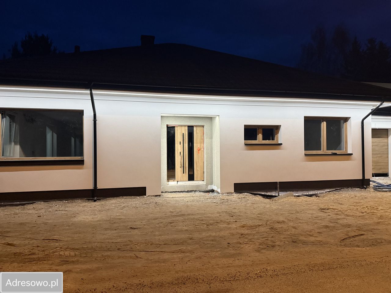 dom wolnostojący, 4 pokoje Jasienica. Zdjęcie 3