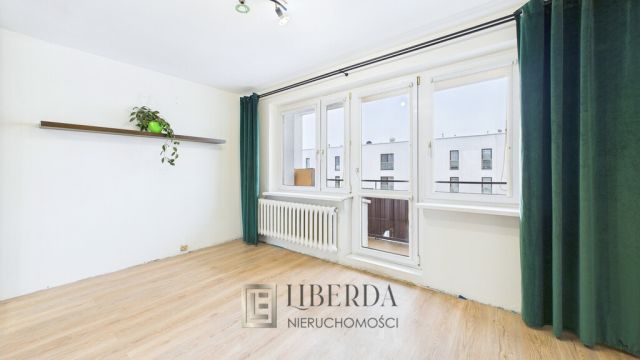 Mieszkanie 3-pokojowe Legionowo, ul. Władysława Broniewskiego. Zdjęcie 2