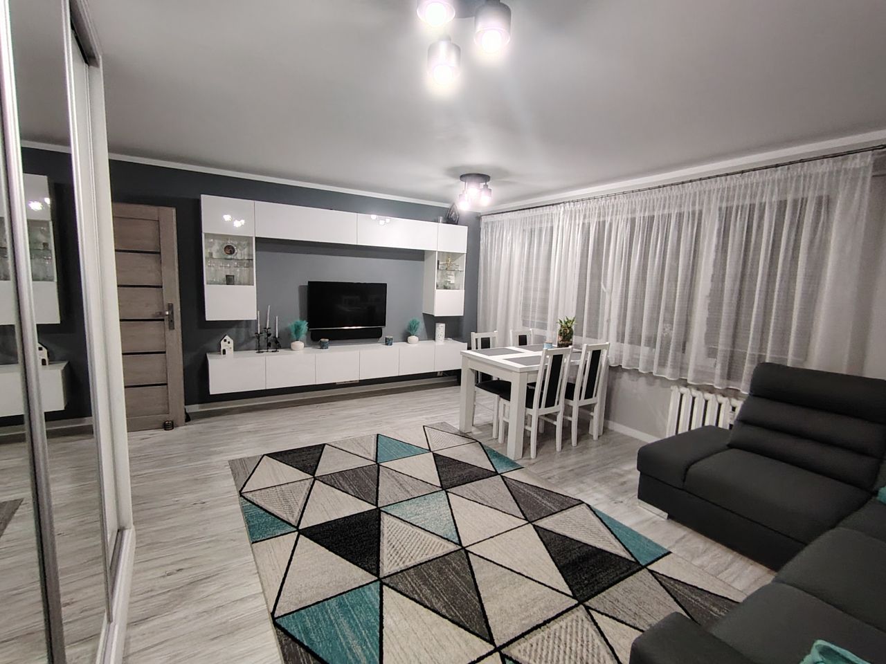 Mieszkanie 2-pokojowe Bartoszyce, ul. Chilmanowicza  3 tel.721 587 193. Zdjęcie 4