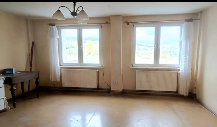 Mieszkanie 4-pokojowe Pieszyce, ul. Zamkowa