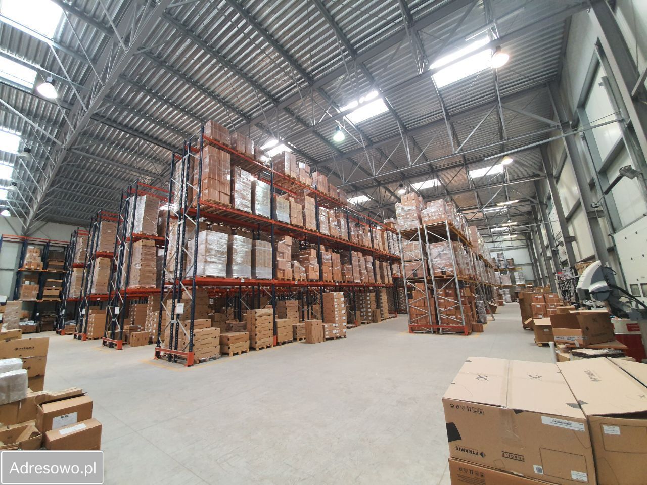 Hala/magazyn Cząstków Mazowiecki. Zdjęcie 3