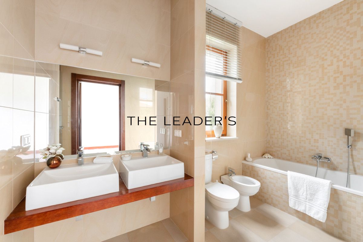 dom wolnostojący, 7 pokoi Bielawa. Zdjęcie 11