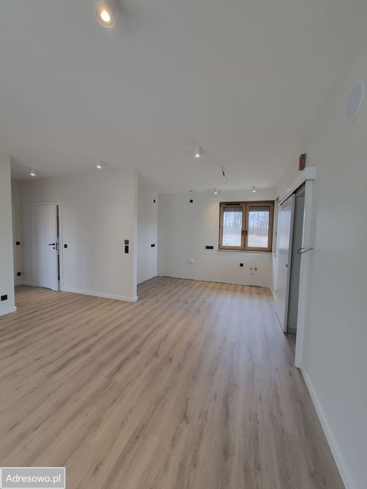 dom wolnostojący, 3 pokoje Wieniotowo. Zdjęcie 11