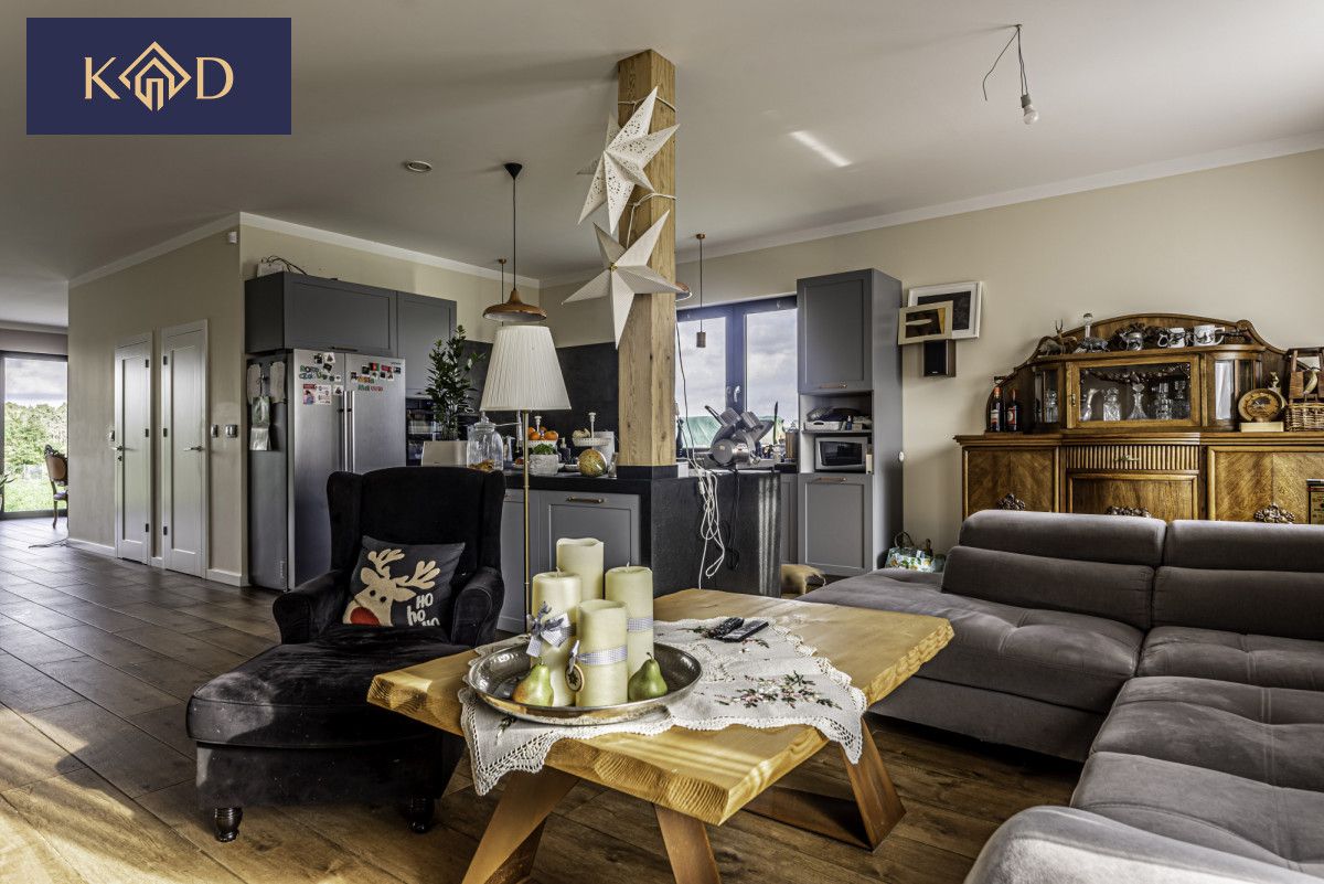 dom wolnostojący, 8 pokoi Wierzchy. Zdjęcie 26