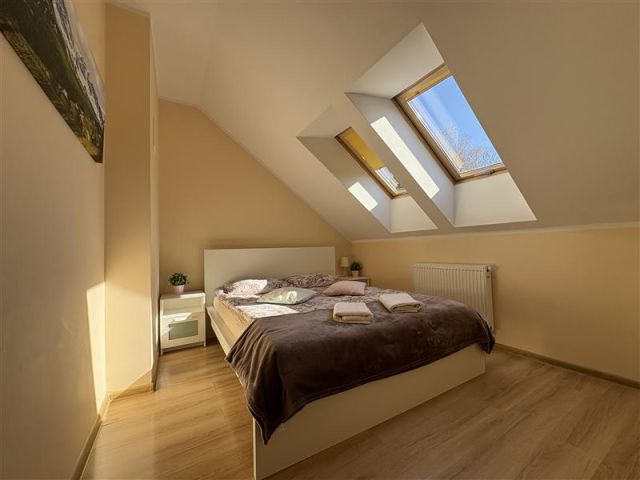 Mieszkanie 4-pokojowe Karpacz, ul. Komuny Paryskiej. Zdjęcie 5