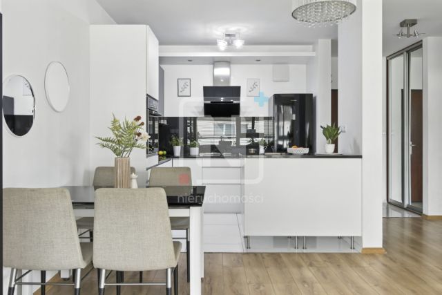 Mieszkanie 2-pokojowe Warszawa Wilanów, ul. Sarmacka. Zdjęcie 1