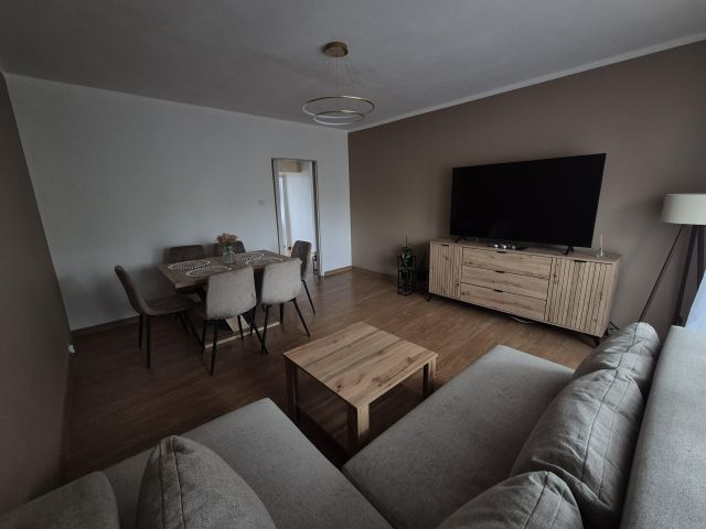 Mieszkanie 3-pokojowe Piła, ul. Ludwika Zamenhofa. Zdjęcie 1