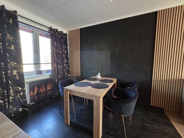 bliźniak, 6 pokoi Żyrardów. Zdjęcie 16