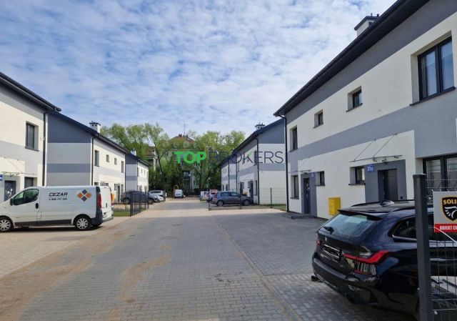 bliźniak, 5 pokoi Łomianki Łomianki-Dąbrowa. Zdjęcie 17