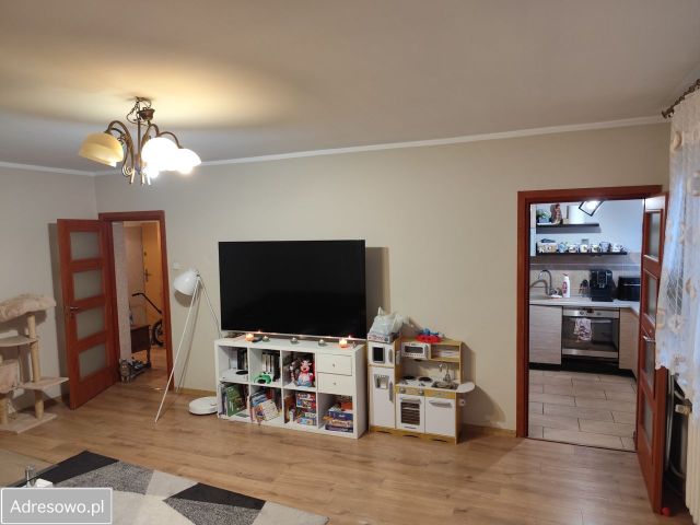 Mieszkanie 3-pokojowe Toruń Mokre, ul. Legionów. Zdjęcie 1