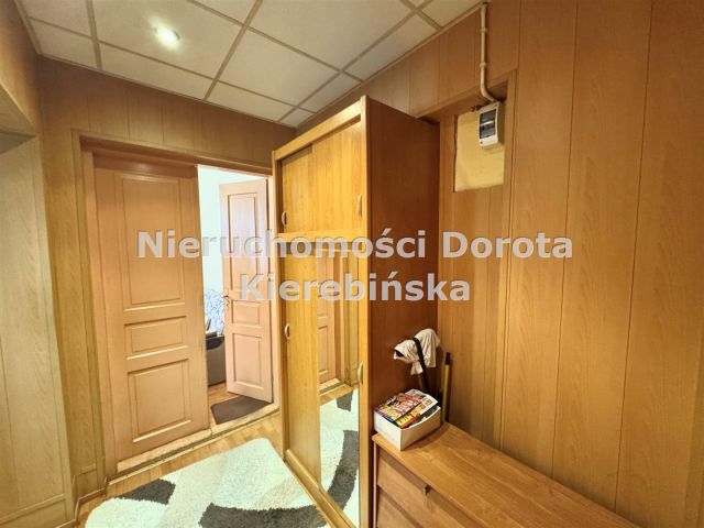 Mieszkanie 2-pokojowe Tomaszów Mazowiecki, ul. Żwirki i Wigury. Zdjęcie 1