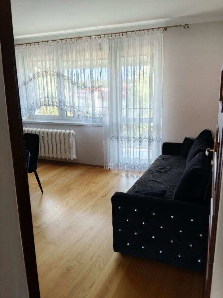 Mieszkanie 3-pokojowe Trzebnica. Zdjęcie 3