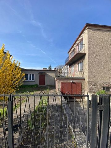 dom wolnostojący, 4 pokoje Kalisz Tyniec. Zdjęcie 3