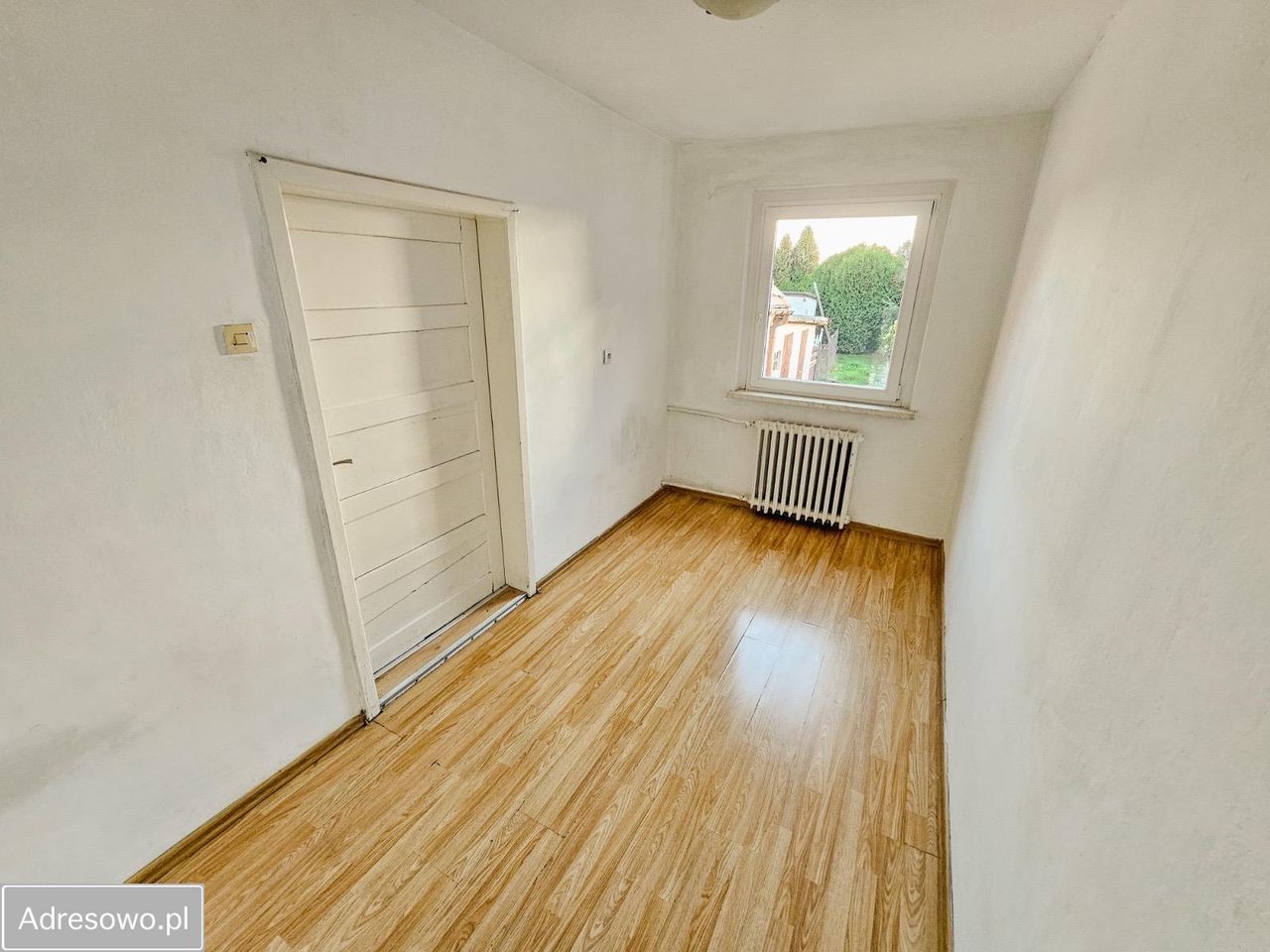 dom szeregowy, 4 pokoje Gliwice Łabędy, ul. Fiołkowa. Zdjęcie 2