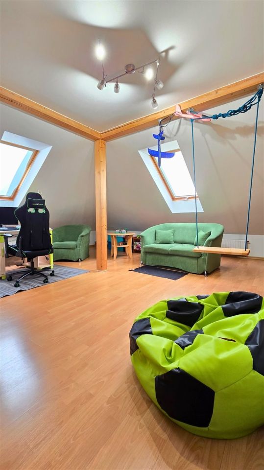 dom wolnostojący, 5 pokoi Cieszyn. Zdjęcie 11