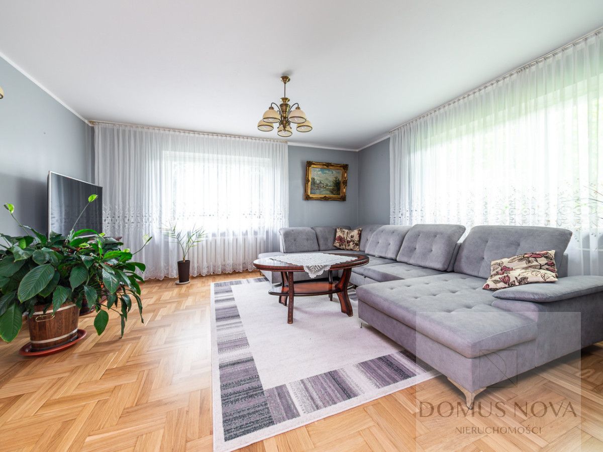 dom wolnostojący, 6 pokoi Halinów, ul. Powstania Styczniowego. Zdjęcie 2