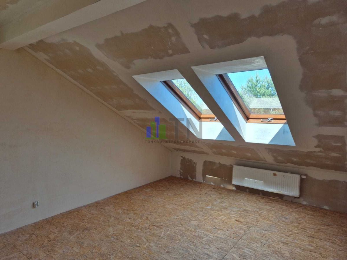 dom wolnostojący, 5 pokoi Chrząstawa Wielka. Zdjęcie 9