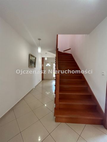 dom wolnostojący, 7 pokoi Bydgoszcz Piaski. Zdjęcie 1