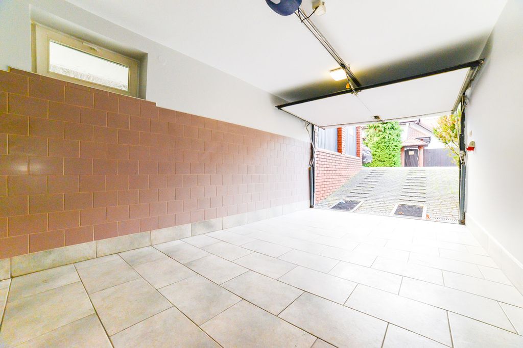 bliźniak, 8 pokoi Komorów, ul. Szmaragdowa. Zdjęcie 26