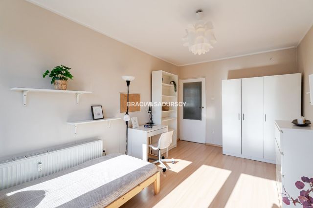 Mieszkanie 3-pokojowe Kraków Dębniki, ul. Słomiana. Zdjęcie 2