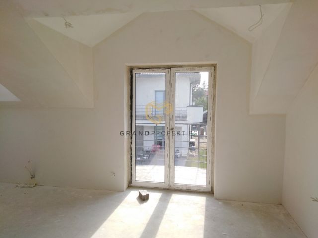 bliźniak, 5 pokoi Warszawa Wawer. Zdjęcie 8