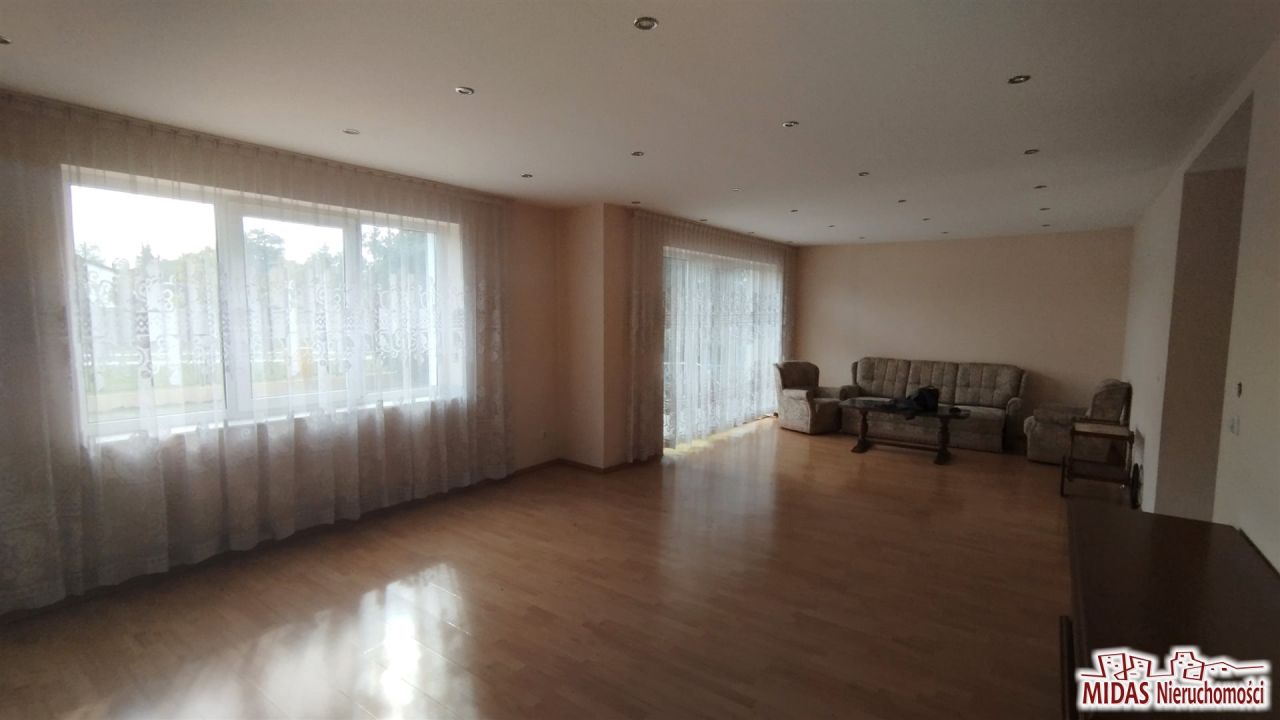 dom wolnostojący, 11 pokoi Włocławek Michelin, al. Jana Pawła II. Zdjęcie 8