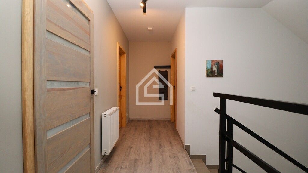 Mieszkanie 3-pokojowe Zagórze. Zdjęcie 7