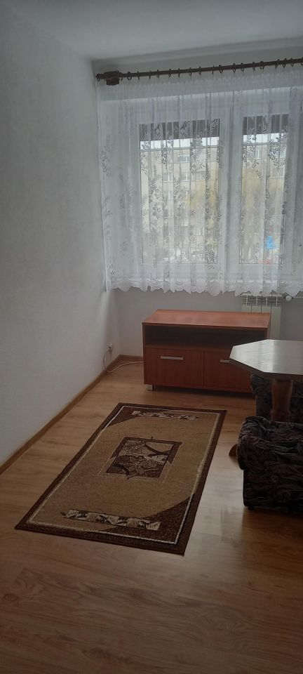 Mieszkanie 2-pokojowe Gniezno Winiary, os. Jagiellońskie. Zdjęcie 7