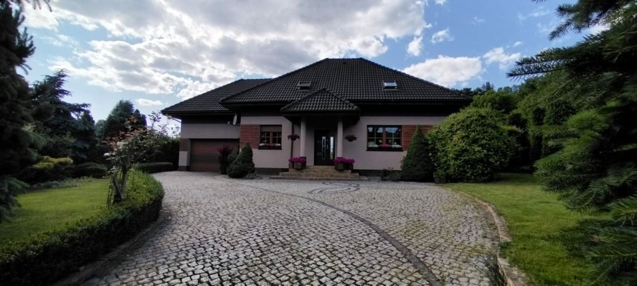 dom wolnostojący, 5 pokoi Jeżów Sudecki, ul. Ogrodowa. Zdjęcie 1