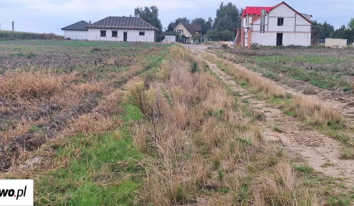 Działka budowlana Piotrów