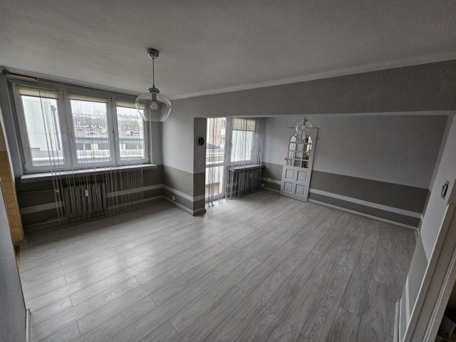 Mieszkanie 3-pokojowe Częstochowa Centrum, ul. Jasnogórska. Zdjęcie 1