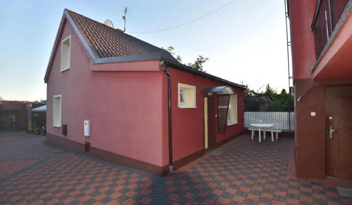 dom wolnostojący, 3 pokoje Kicin, ul. Nowe Osiedle