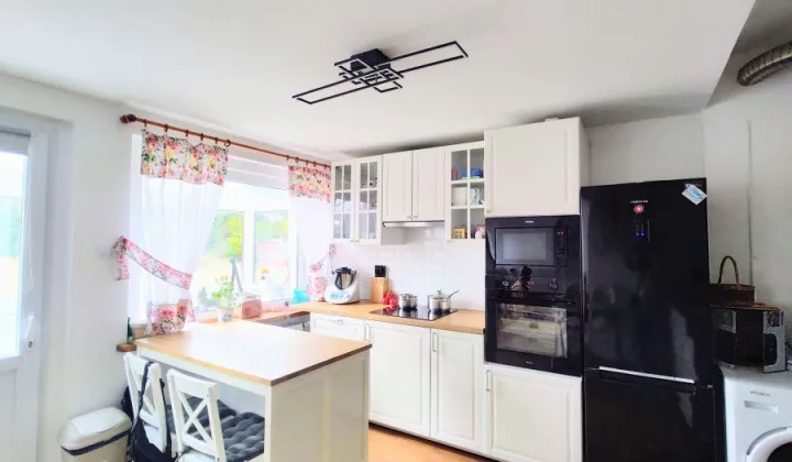 Mieszkanie 3-pokojowe Jelenia Góra