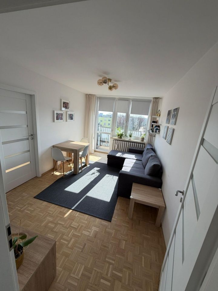 Mieszkanie 4-pokojowe Świdnik. Zdjęcie 1