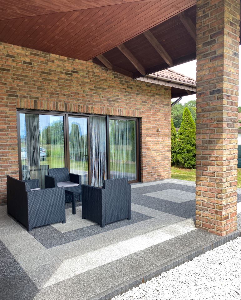 dom wolnostojący, 5 pokoi Helenów Drugi. Zdjęcie 2