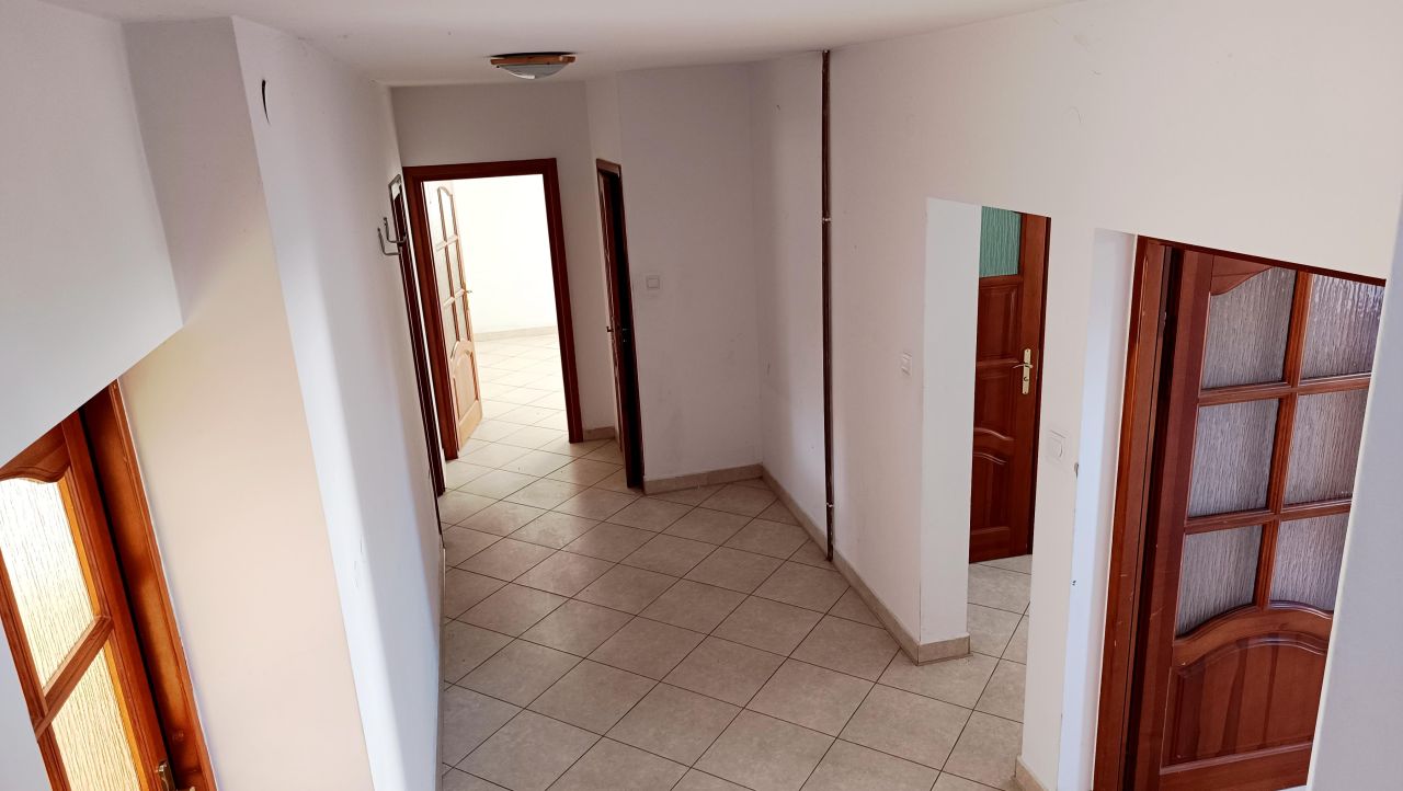 dom wolnostojący, 6 pokoi Rzeszów, ul. Władysława Warneńczyka. Zdjęcie 4