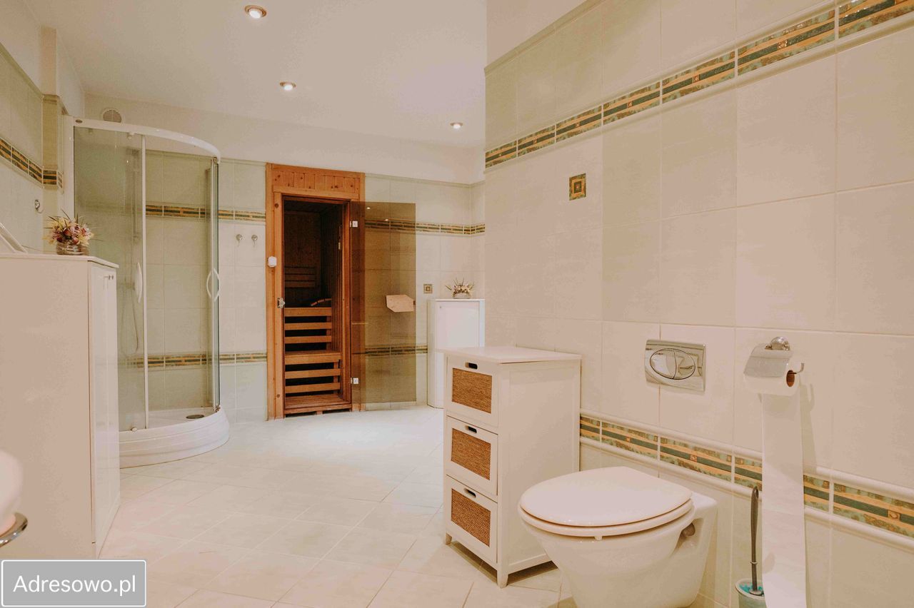 dom wolnostojący, 7 pokoi Golub-Dobrzyń, ul. marsz. Józefa Piłsudskiego. Zdjęcie 11