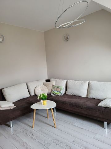 Mieszkanie 2-pokojowe Tomaszów Mazowiecki. Zdjęcie 1