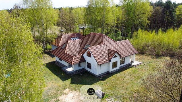 dom wolnostojący, 7 pokoi Osiek nad Wisłą. Zdjęcie 1