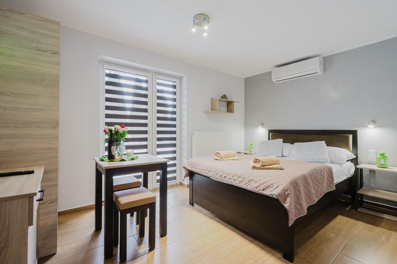 dom wolnostojący, 12 pokoi Krynica Morska, ul. Rybacka. Zdjęcie 7