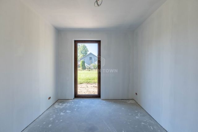 dom wolnostojący, 4 pokoje Sowia Wola. Zdjęcie 14