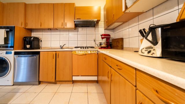 dom szeregowy, 13 pokoi Kraków, ul. Powstańców Wielkopolskich. Zdjęcie 12