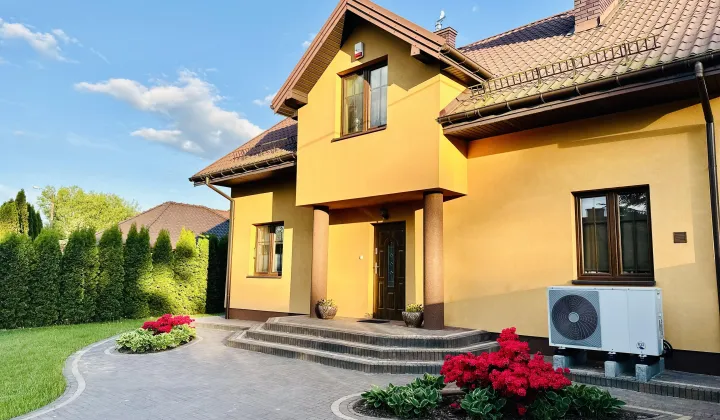 dom wolnostojący, 5 pokoi Chmielew