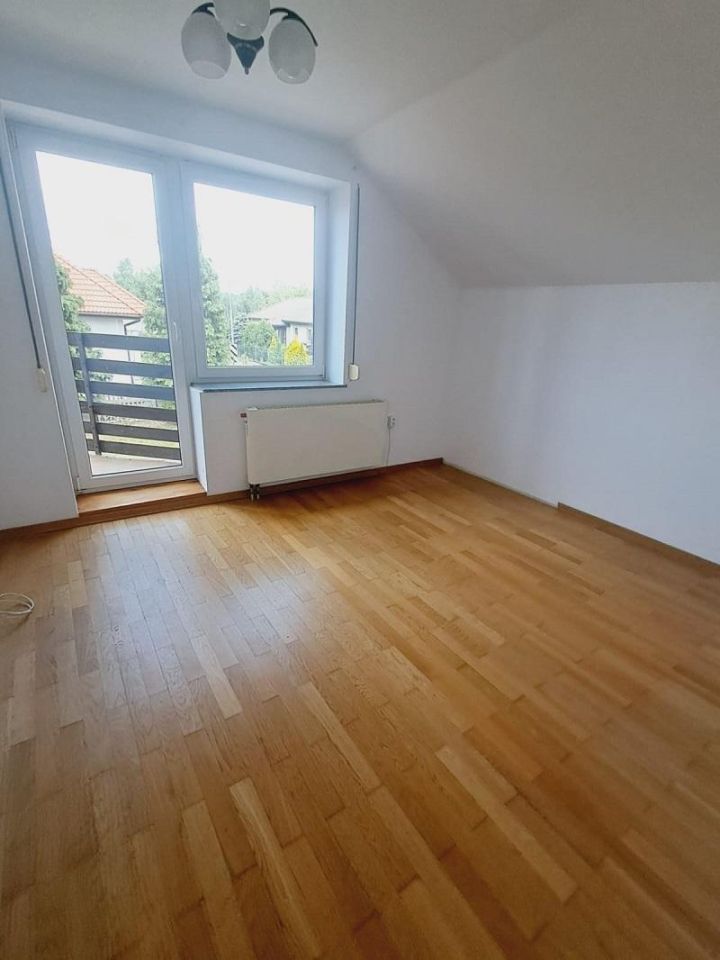 dom wolnostojący, 6 pokoi Piotrów. Zdjęcie 23