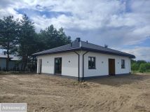 dom wolnostojący, 3 pokoje Kozły, Kozły. Zdjęcie 2